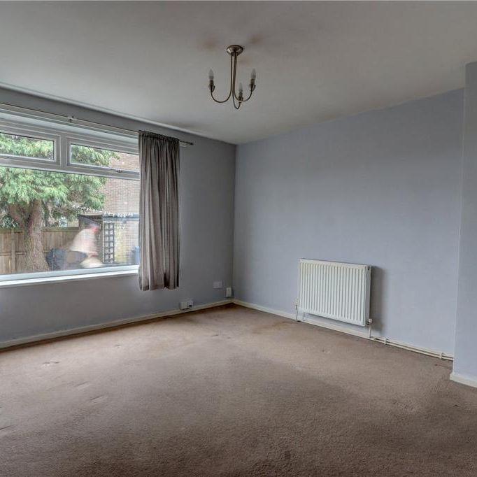 3 bedroom end of terrace house to rent - Photo 1