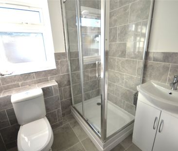 2 bedroom bungalow to rent - Photo 2