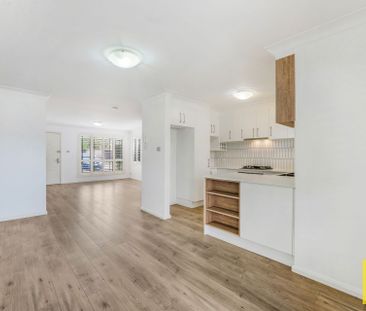 Beautiful Light Filled Family Home Available Now! - Photo 2