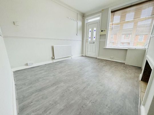 Rownhams Road, Southampton - Photo 1