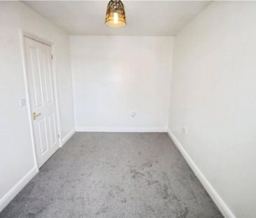 3 bedroom end of terrace house to rent - Photo 6