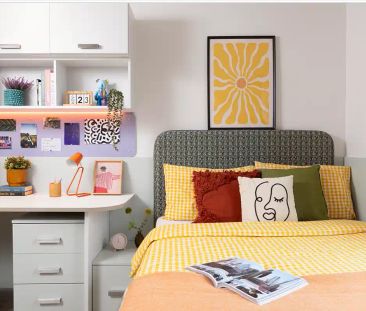 Extra Large High Double Ensuite - Photo 5