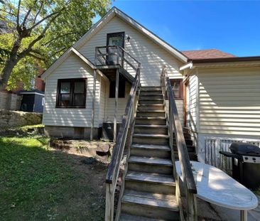 For Lease - 4287 Queen (Upper Unit ) Street, Lincoln, Ontario - Photo 3