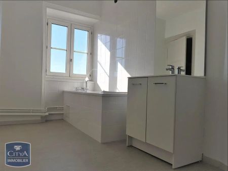 Appartement à louer 4 pièces 99.91m² - Photo 2