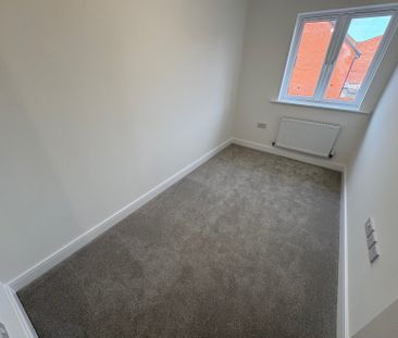 Bennett Street - Photo 2