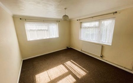 Lakeside Road, Ipswich, IP2 9QA - Photo 2