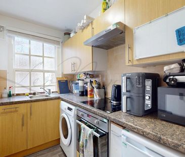 Edgware Road, London, W2 - Photo 6