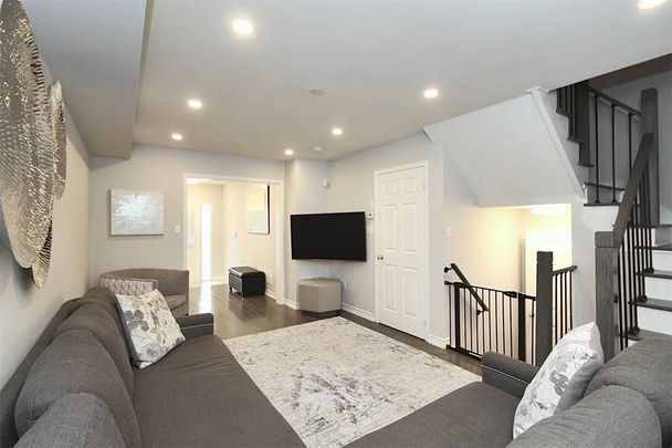 For Lease - 70 Keystar Court, Vaughan, Ontario - Photo 1