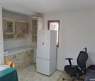 CASA 7 CAMERE , SUPRAFATA TOTALA 180 MP , TEREREN 600 MP - Fotografie 2