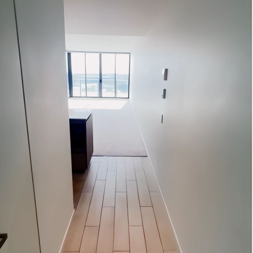 3 bed 2 bath - Photo 1