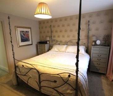 3 bedroom townhouse to rent - Photo 3