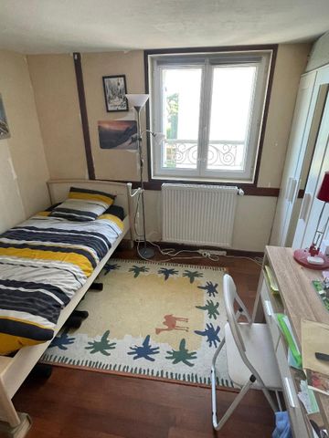 Location Maison 4 pièces 109m² JONAGE 69330 - Photo 2