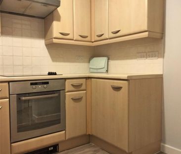 1 bedroom flat to rent - Photo 3