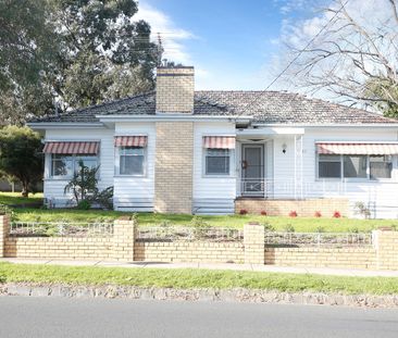 50 Fisher Parade, Ascot Vale VIC 3032 - Photo 2