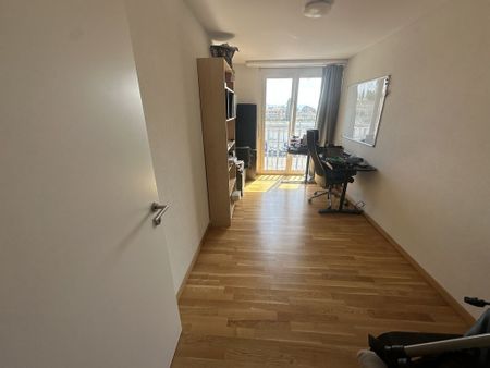 Moderne 4.5 pièces dans la résidence Sébeillon - Photo 2