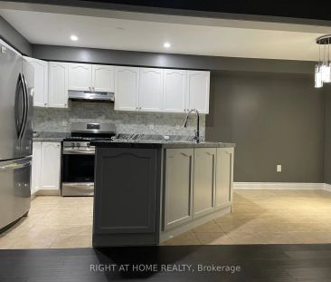 3155 Cabano Crescent #Main - Photo 6