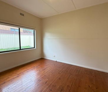 1/7 Victoria Street, Cooma - Photo 4