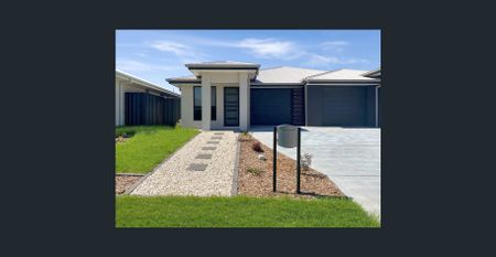 Premium Duplex Living - Photo 3