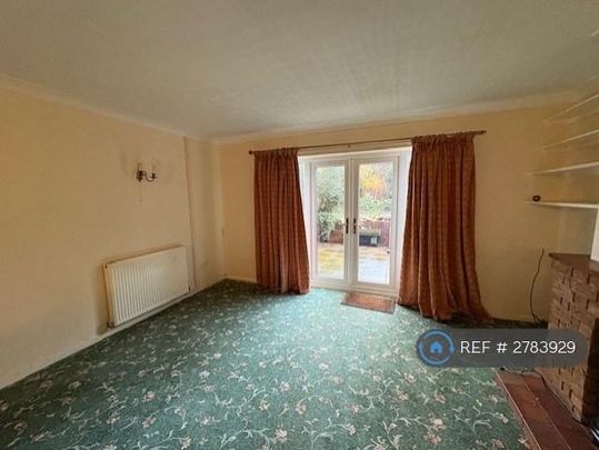 2 bedroom terraced house to rent - Photo 1