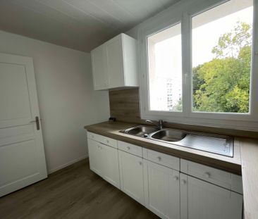 Location Appartement 3 pièces 47m² - Photo 4