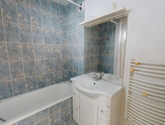 Location Appartement 4 pièces 89 m2 à Chartres - Photo 4