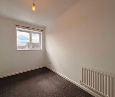 Asquith Close, Hereford, HR4 - Photo 1