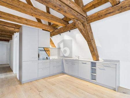 MODERN STANDARD, HISTORIC, BEST LOCATION - Photo 2