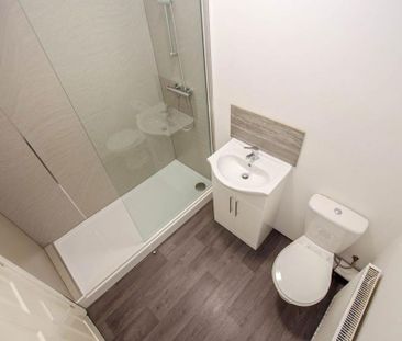 2 bedroom maisonette to rent - Photo 6