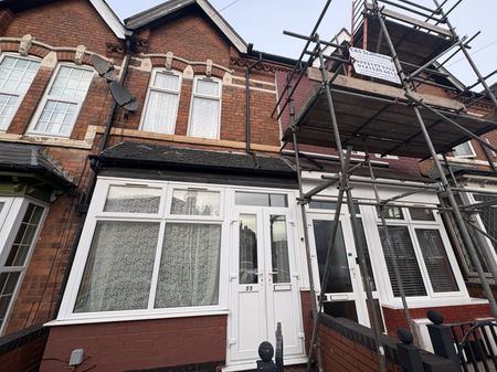 2 bedroom terraced house to rent - Photo 2