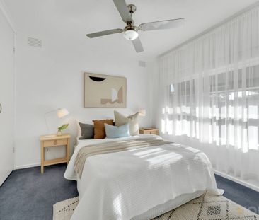 PERFECTLY PRESENTED | GREAT LOCATION | MODERN - Photo 4