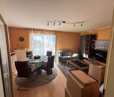 2-Zimmer-Wohnung MIT EINBAUKÜCHE und STELLPLATZ ab sofort! - Foto 1