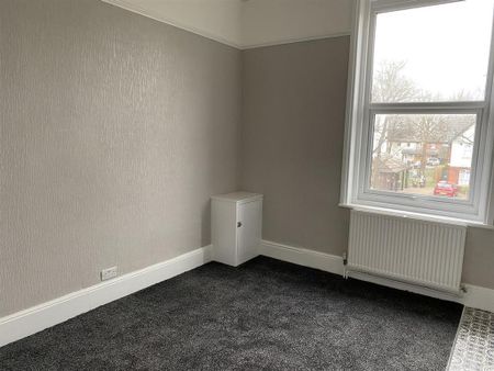 1 bedroom property to rent - Photo 3
