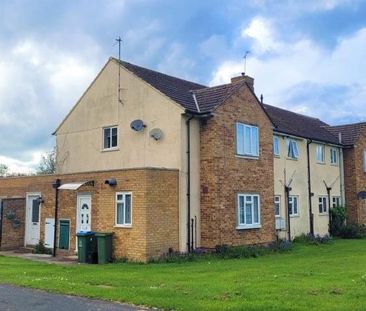 Rutherford Road, Aylesbury - Photo 1