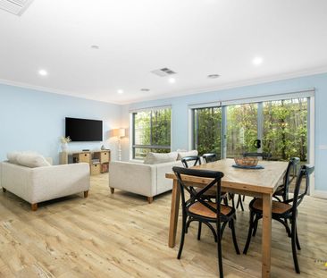 3 bedroom unit in great location with option to furnish - Photo 1