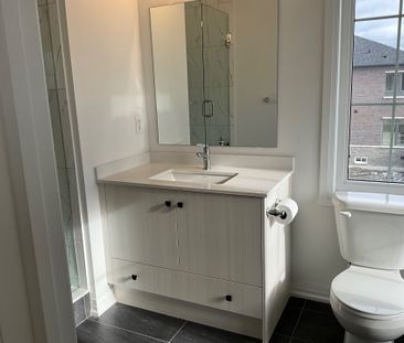 For Lease - 53 Tipp Drive, Richmond Hill, Ontario - Photo 5