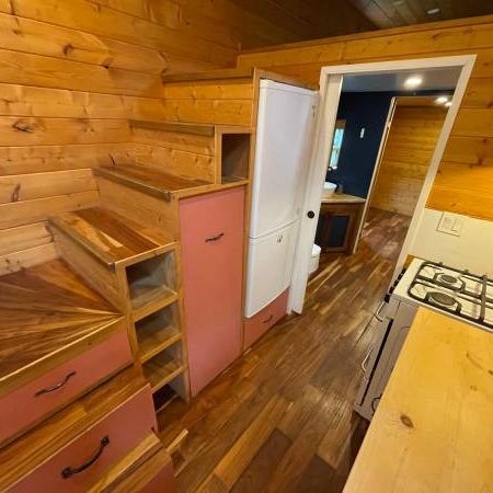 Tiny home in Roberts Creek - Photo 4