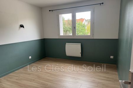 Location Appartement 5 pièces 105m² TOULON 83000 - Photo 3