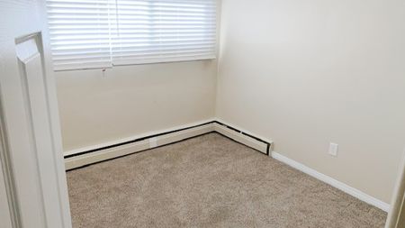 2 Bedroom Condo For Rent In Chinook Park/ All Utilities Included! - Photo 5