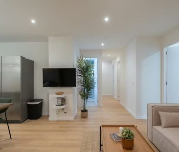 Paseo de la Reina Cristina, Madrid, Community of Madrid 28014 - Photo 2