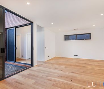 7 Cygnet Crescent, Red Hill ACT 2603 - House For Rent | Domain - Photo 2