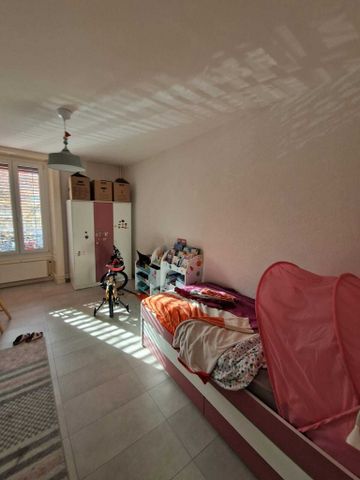 Appartement de 4 pièces au centre de Lausanne - Photo 3