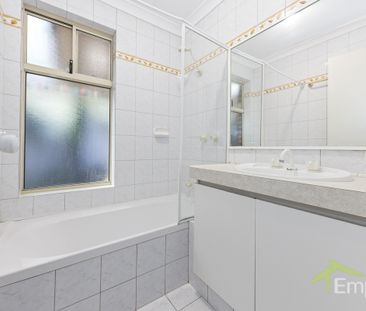 4x2 Family Home in the Heart of Melville - Photo 5