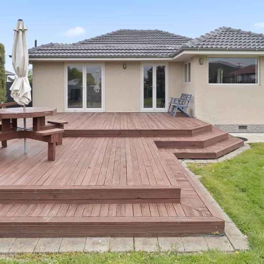 43 Daniels Road, Redwood. - Photo 1