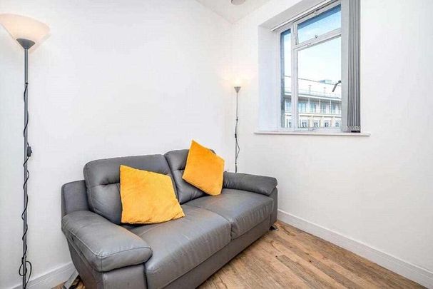 2 bedroom house share to rent - Photo 1