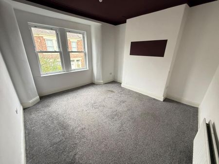 3 bedroom flat to rent - Photo 3