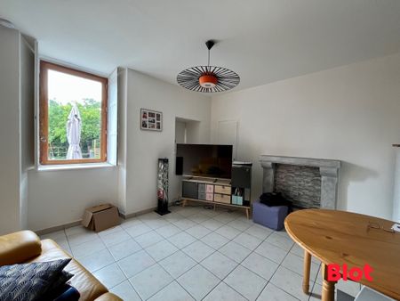 Location Maison 3 pièces 55m² MONTFORT SUR MEU 35160 - Photo 2