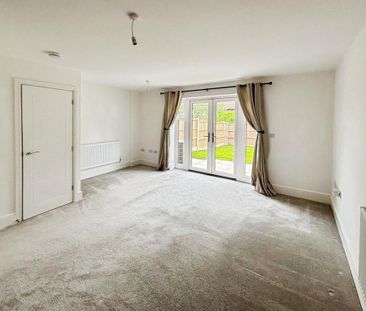 2 bedroom semi-detached house to rent - Photo 1