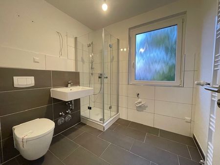 *modernisiert*Balkon*Tageslichtbad*Broich* - Foto 2