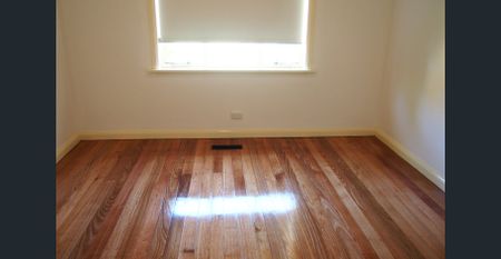 1 MTH FREE RENT FOR DEC MOVE IN - FURNISHED - Photo 3