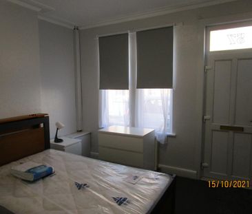 1 bedroom terraced house to rent - Photo 4